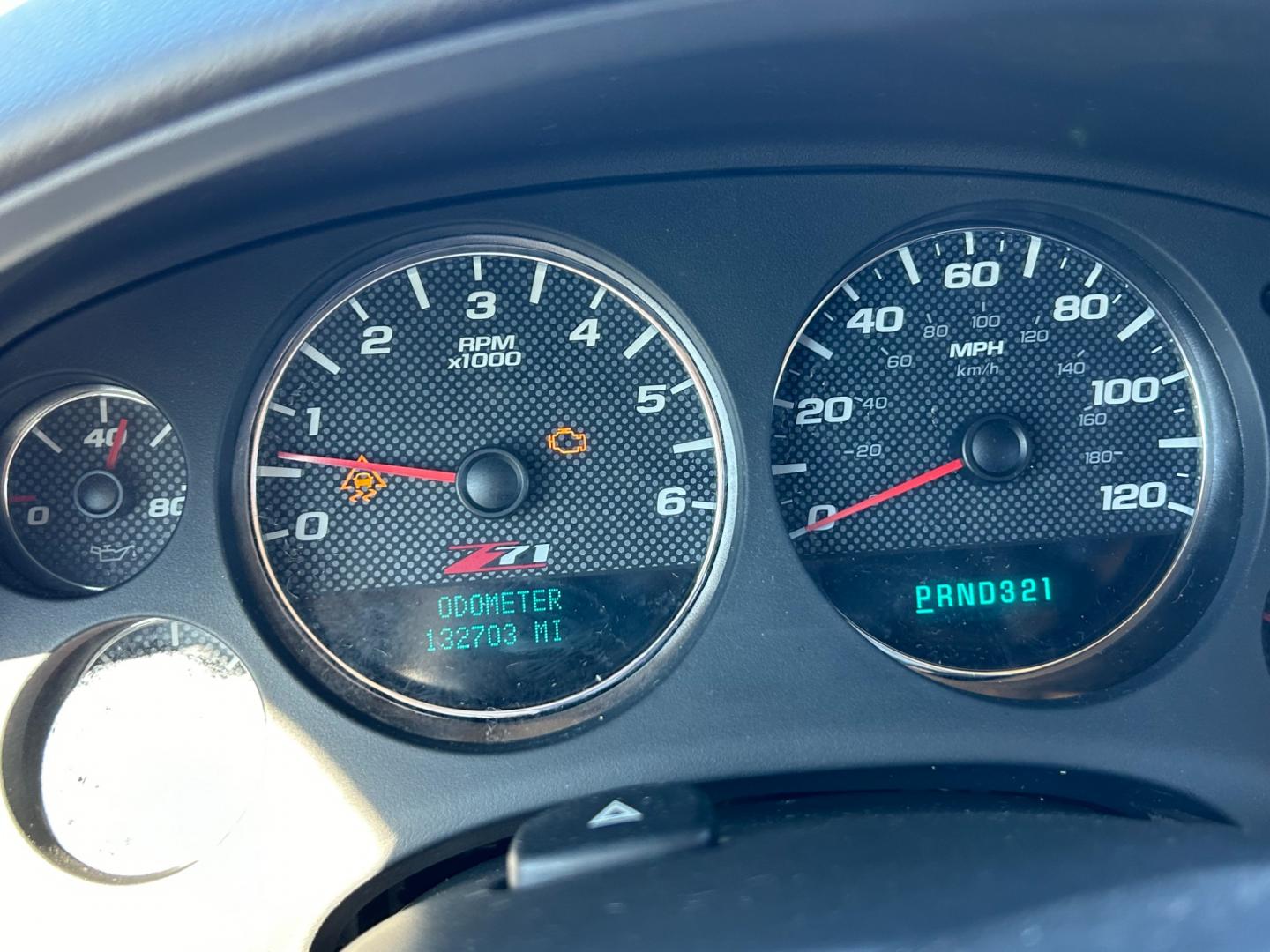 2007 BLACK /BLACK Chevrolet Suburban LS 1500 4WD (3GNFK16377G) with an 5.3L V8 OHV 16V FFV engine, 4-Speed Automatic Overdrive transmission, located at 17760 Hwy 62, Morris, OK, 74445, (918) 733-4887, 35.609104, -95.877060 - Photo#11